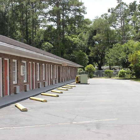 Carolina Lodge Walterboro Exterior photo